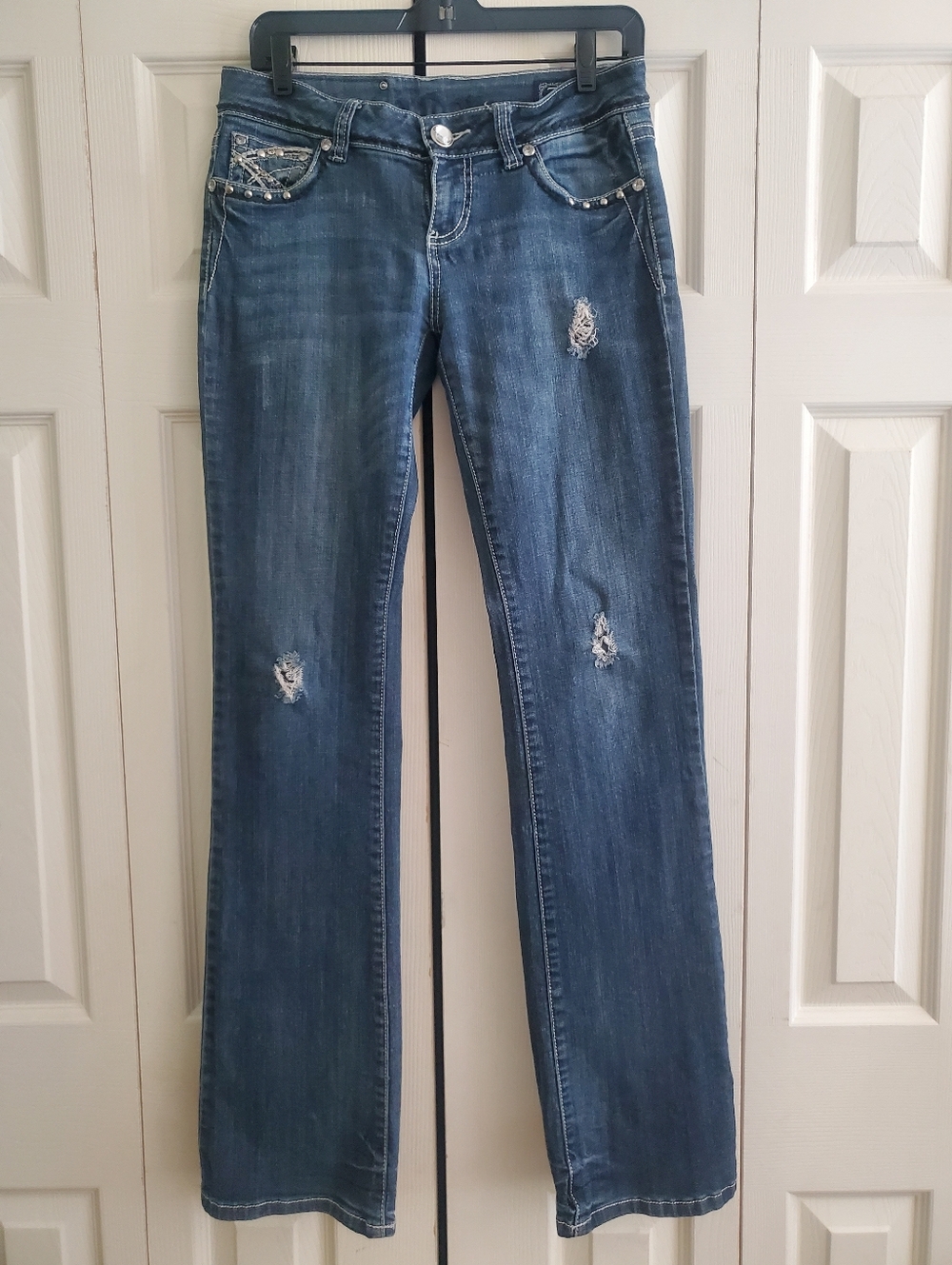 L.A. idol Embellished Back Pocket Bootcut Jeans - Blue